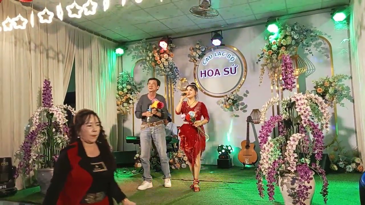 Tàu về quê hương. 