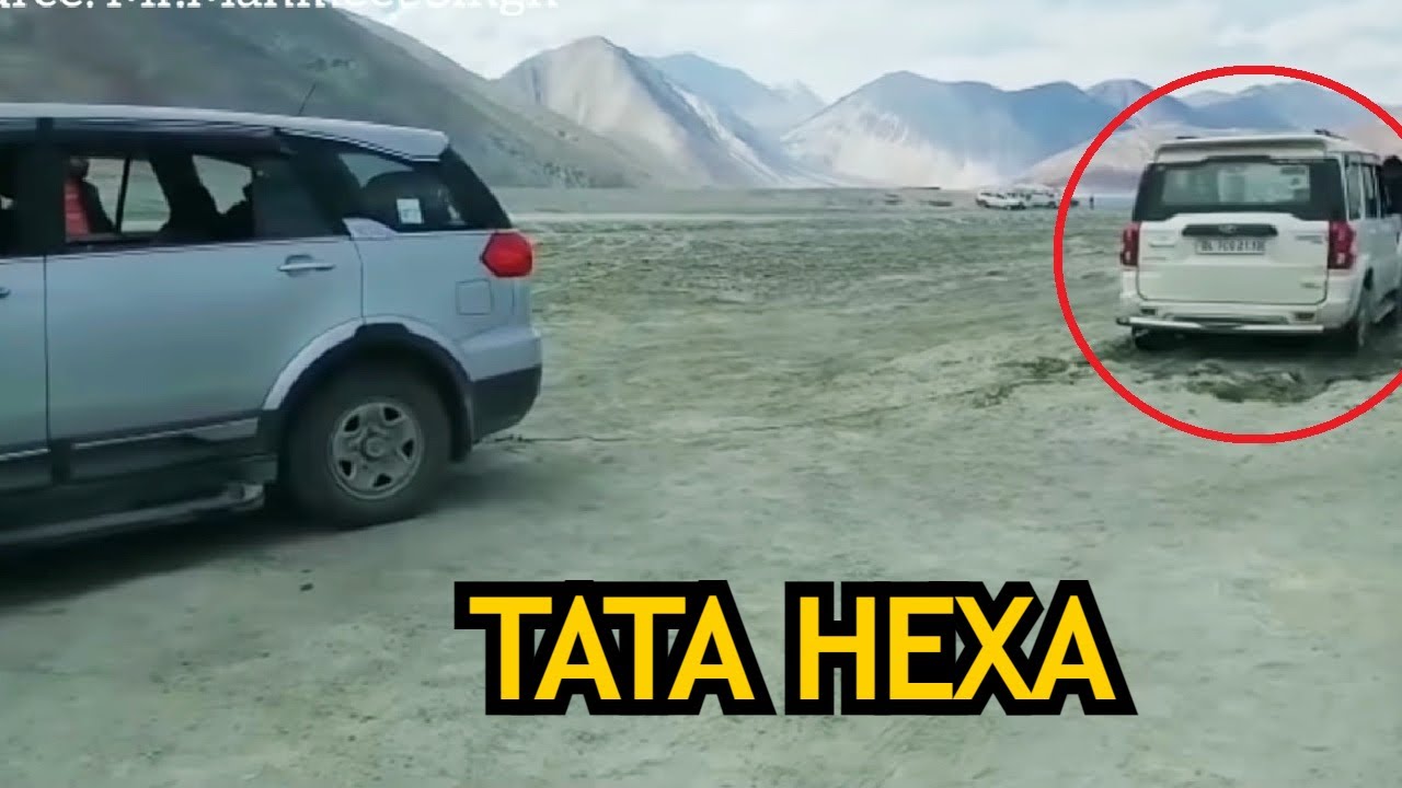 This is Why TATA HEXA Best | Off-Road & Towing Capabilities | Stunt | Car Wali Baat 🔥🔥
