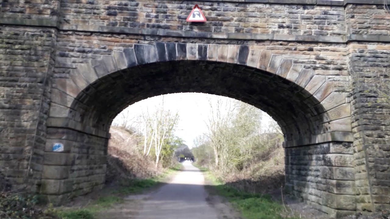 Spen valley line over the m62