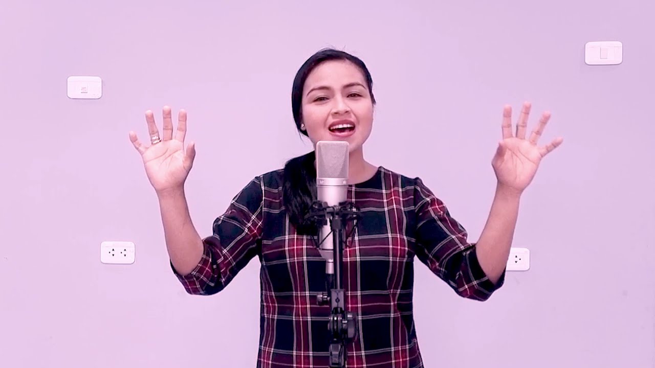 CUAN GRANDE ES EL -  HIMNO - LILIANA CV