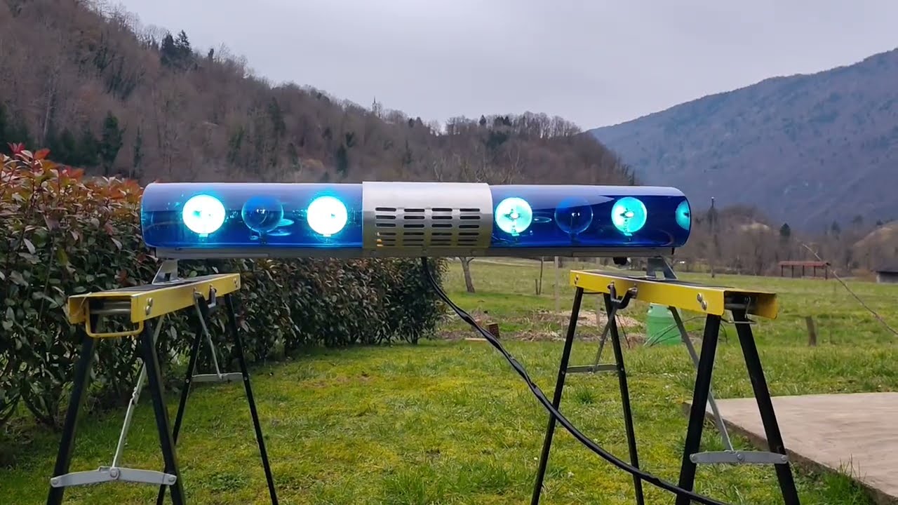 Elko Maribor lightbar, unknown model. Another wannabe Aerodynic from the former Yugoslavia.