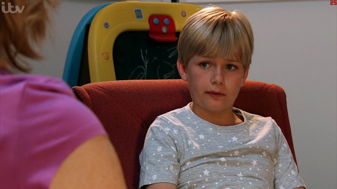 Coronation Street - Max Talks To The Police