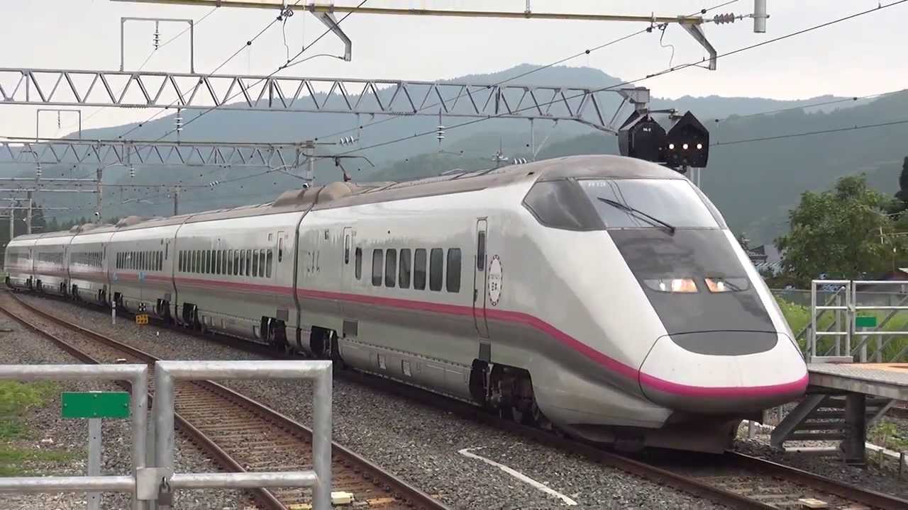 【田沢湖駅】秋田新幹線こまち78号 E3系R13編成