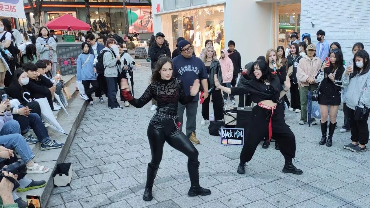 [STREET ARTIST] BLACK MIST: ALINA & TIM. HONGDAE BUSKING (GUNSHOT). 230506.