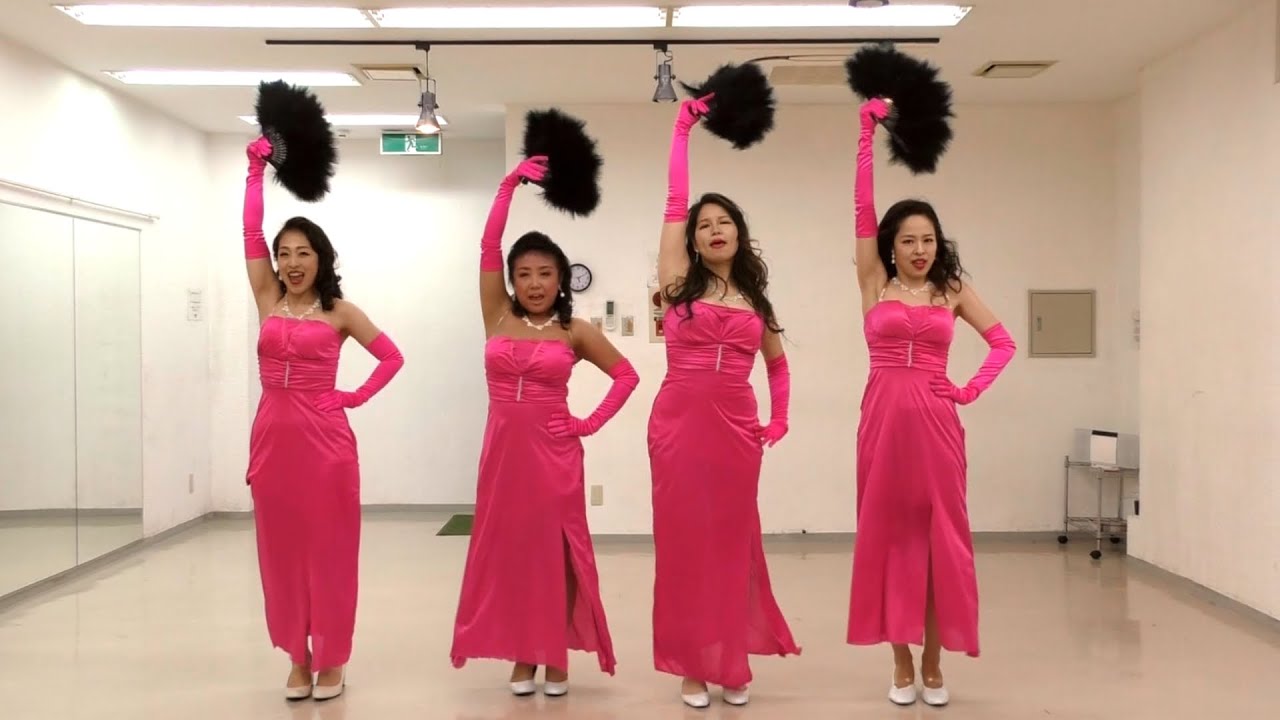 Gleedom - Diamonds Are A Girl's Best Friend / Material Girl (Glee Dance Cover)