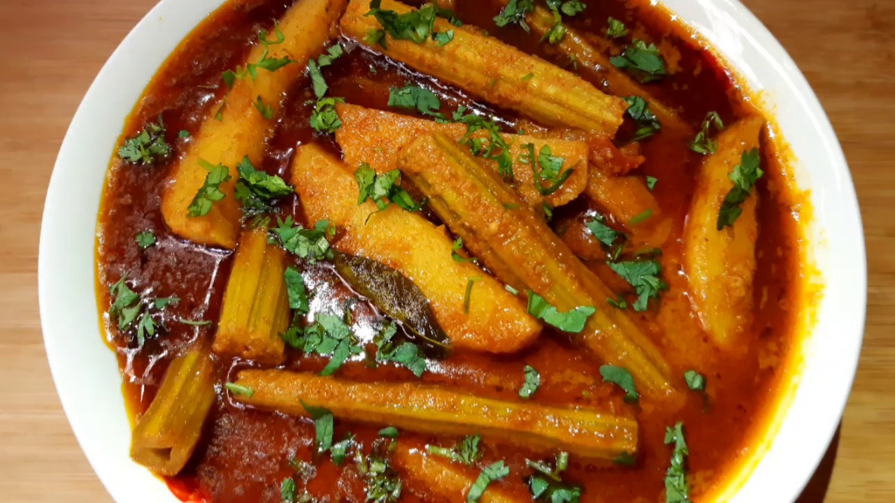 Drumstick curry in marathi l शेवग्याच्या शेंगाची मसाला करी