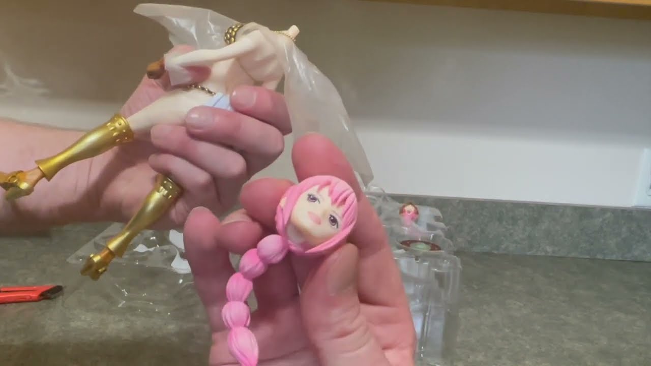 Unboxing/Assembling Rebecca (One Piece) Portrait of Pirates-Sailing Again Figure