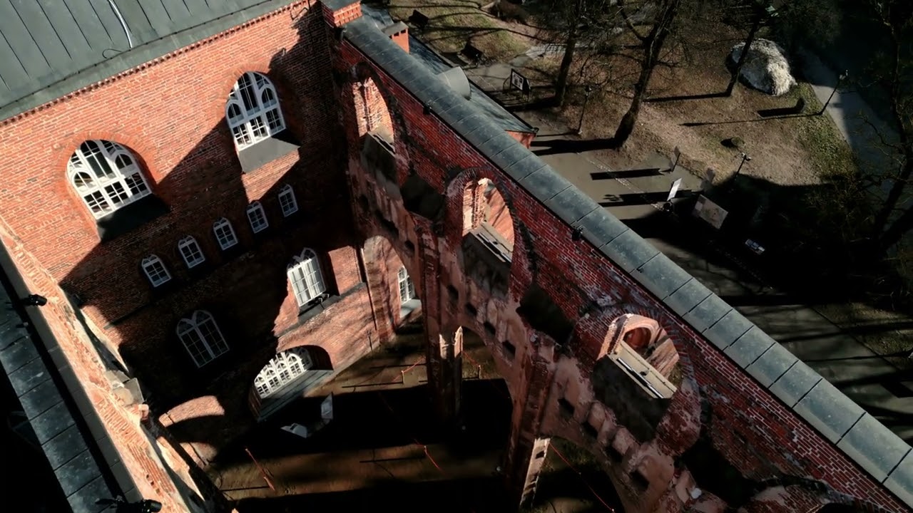 Vaade Tartu Toomkiriku varemetele.