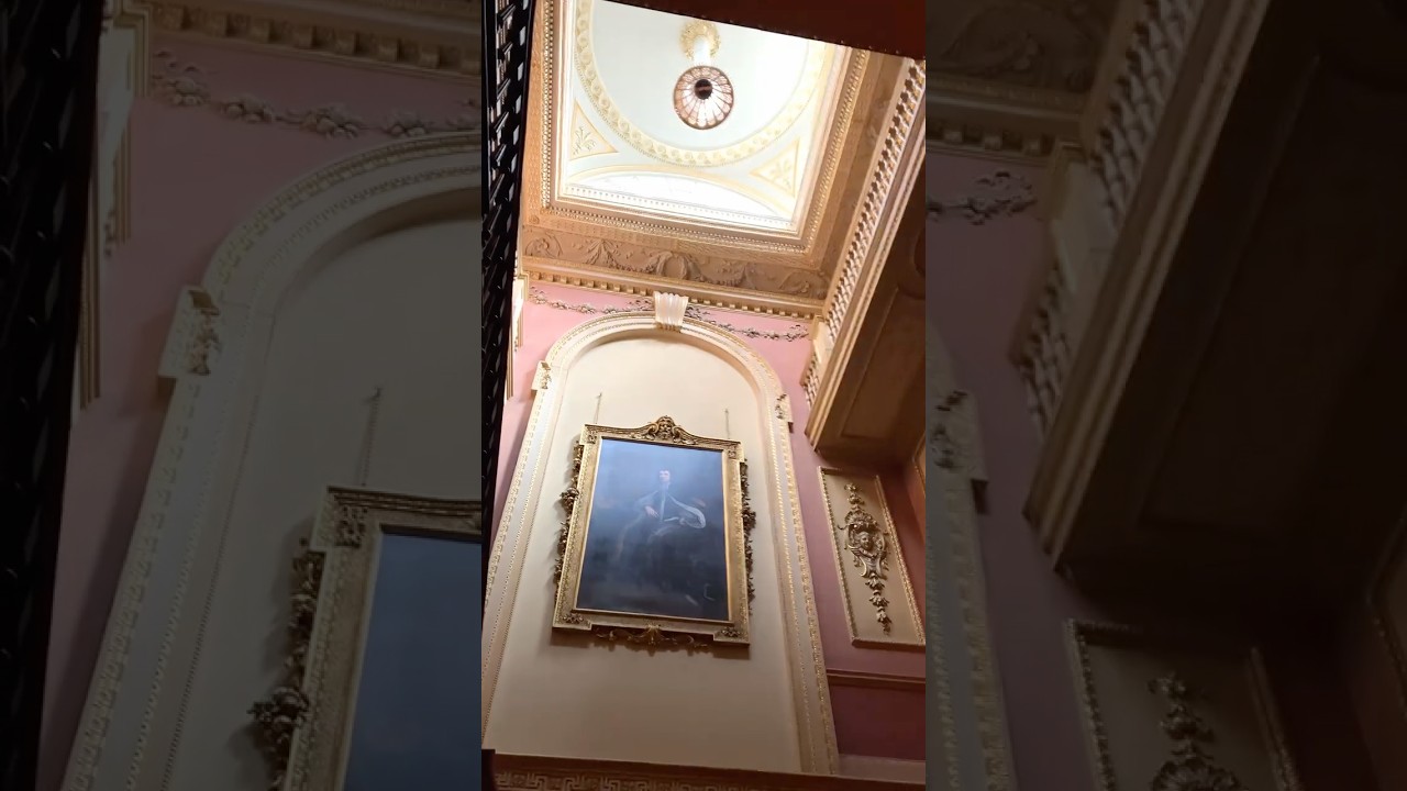The GRAND Staircase at Wimpole Estate ❤️&ndash; A National Trust Treasure | Cambridgeshire, UK
