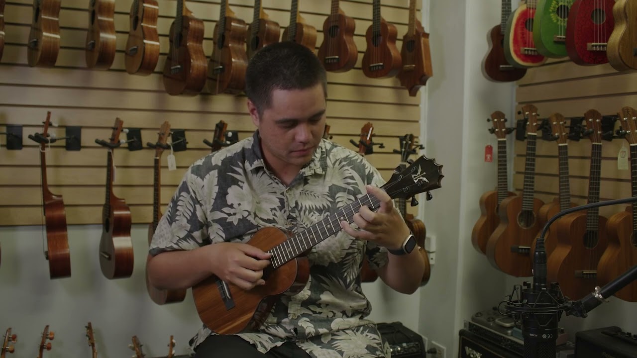 KoAloha Red Label Cedar & Koa Tenor