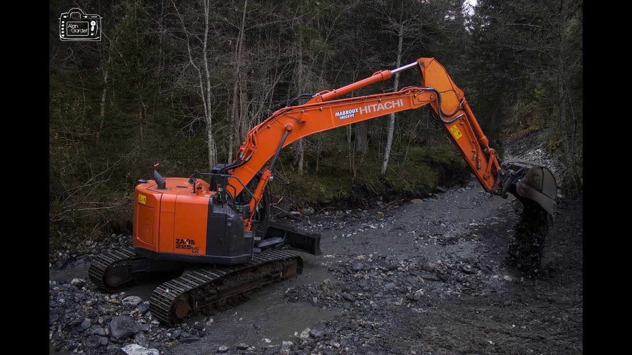 Hitachi Zaxis 225US LC & John Deere 6920  ~ MABBOUX Megève | Megève {HD}