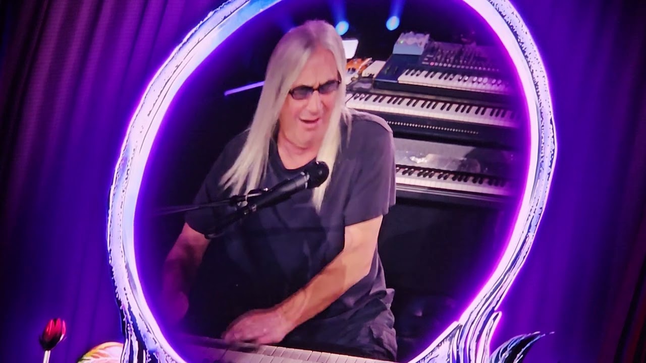Dead & Company 