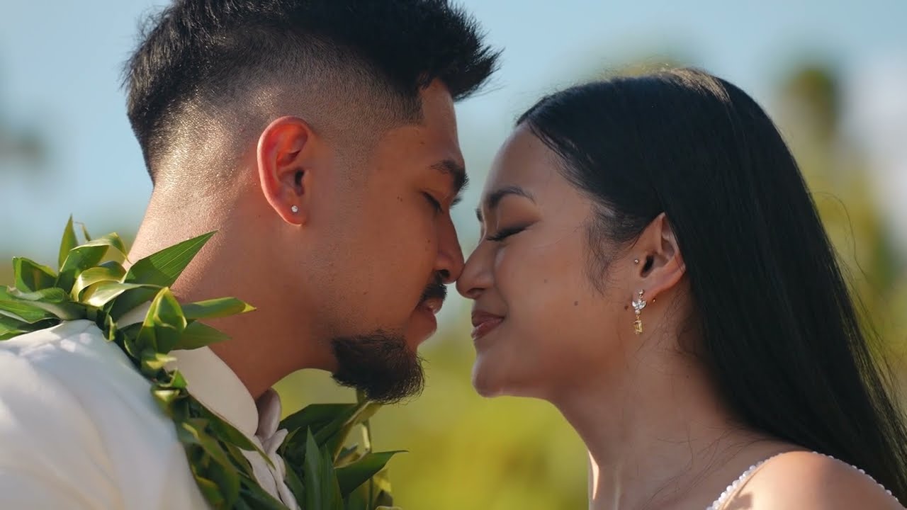 Four Seasons Wedding | Oahu, Hawaii