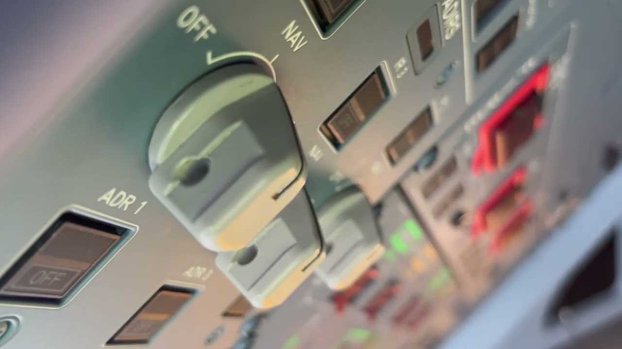 Airbus A350 1000 SATCOM