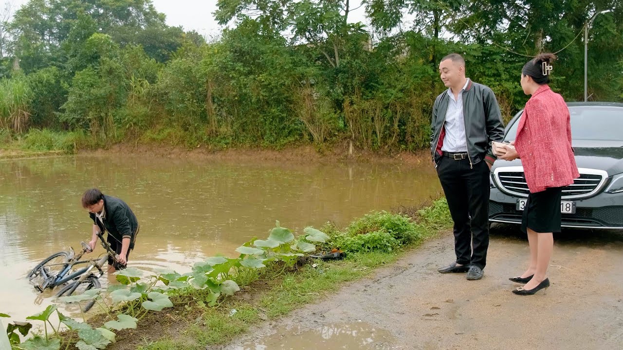 Chủ Tịch Về Quê Họp Lớp Bị Bạn Học Cũ Khinh Thường Đẩy Ngã  Xuống Ruộng Và Cái Kết - Tập 870