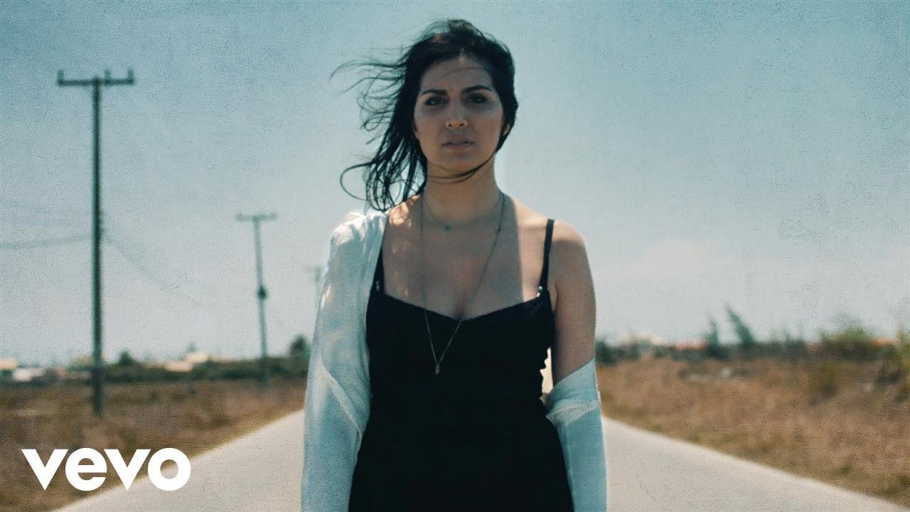 Tais Alvarenga - Você Se Enganou (Videoclipe)