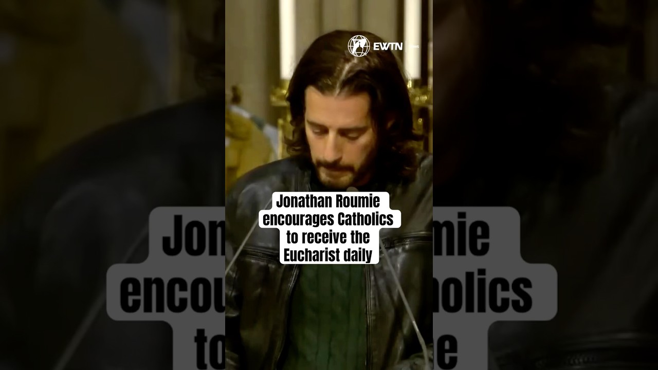 Jonathan Roumie encourages Catholics to receive the Eucharist daily