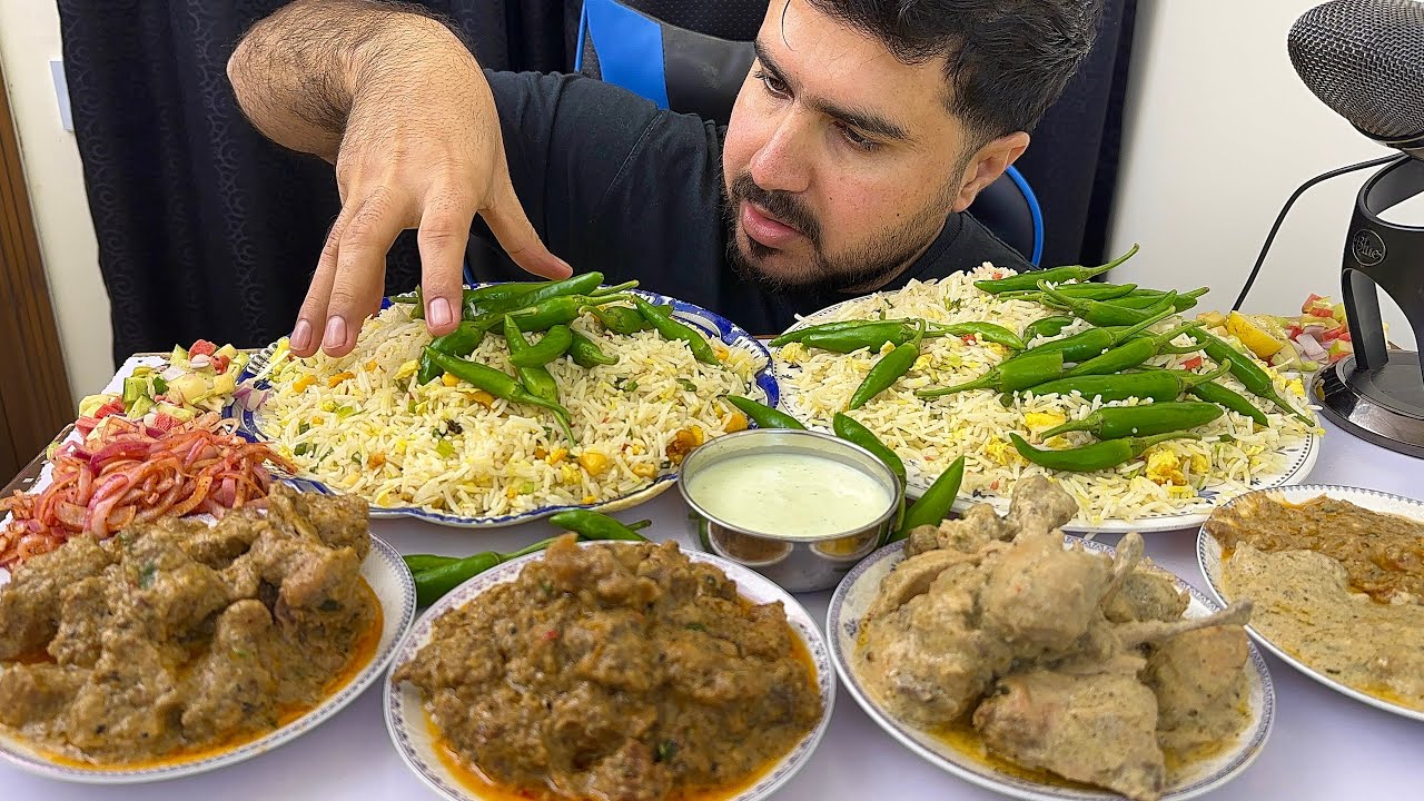 ASMR; Eating Spicy Mutton Curry+White Chicken Curry+Egg Fried Rice+Green Chillies || Real Mukbang