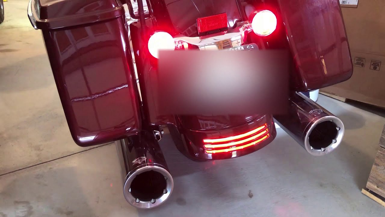 Harley Davidson Road Glide with Vance and Hines 4.5 Inch