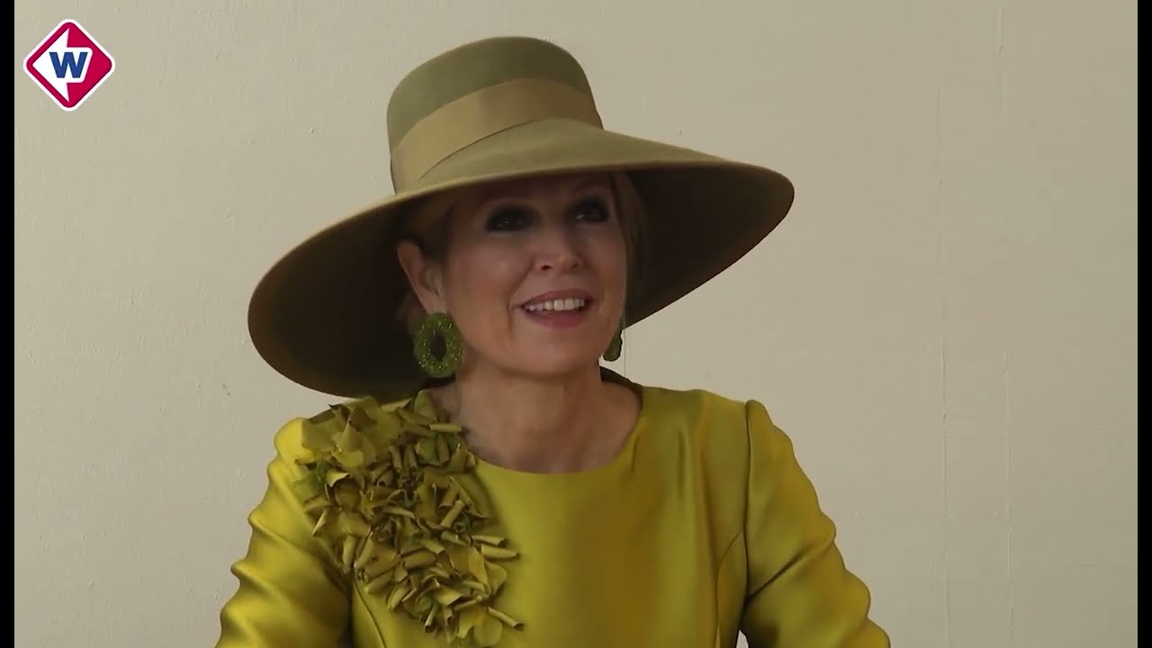 Koningin Máxima brengt een bezoek aan stichting Taal aan Zee in Den Haag (West Vandaag/Omroep West)
