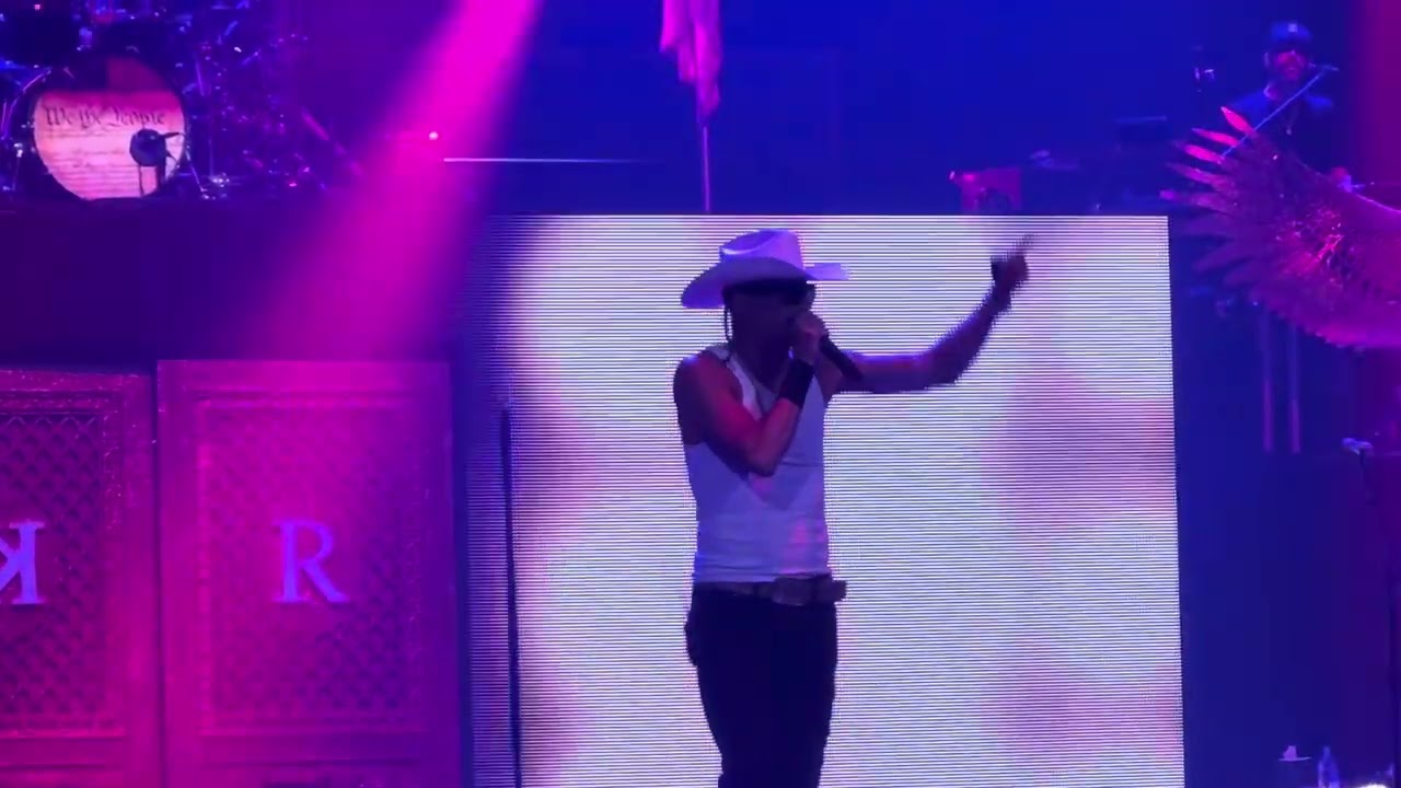 Kid Rock Cowboy T-Mobile Center Kansas City Missouri