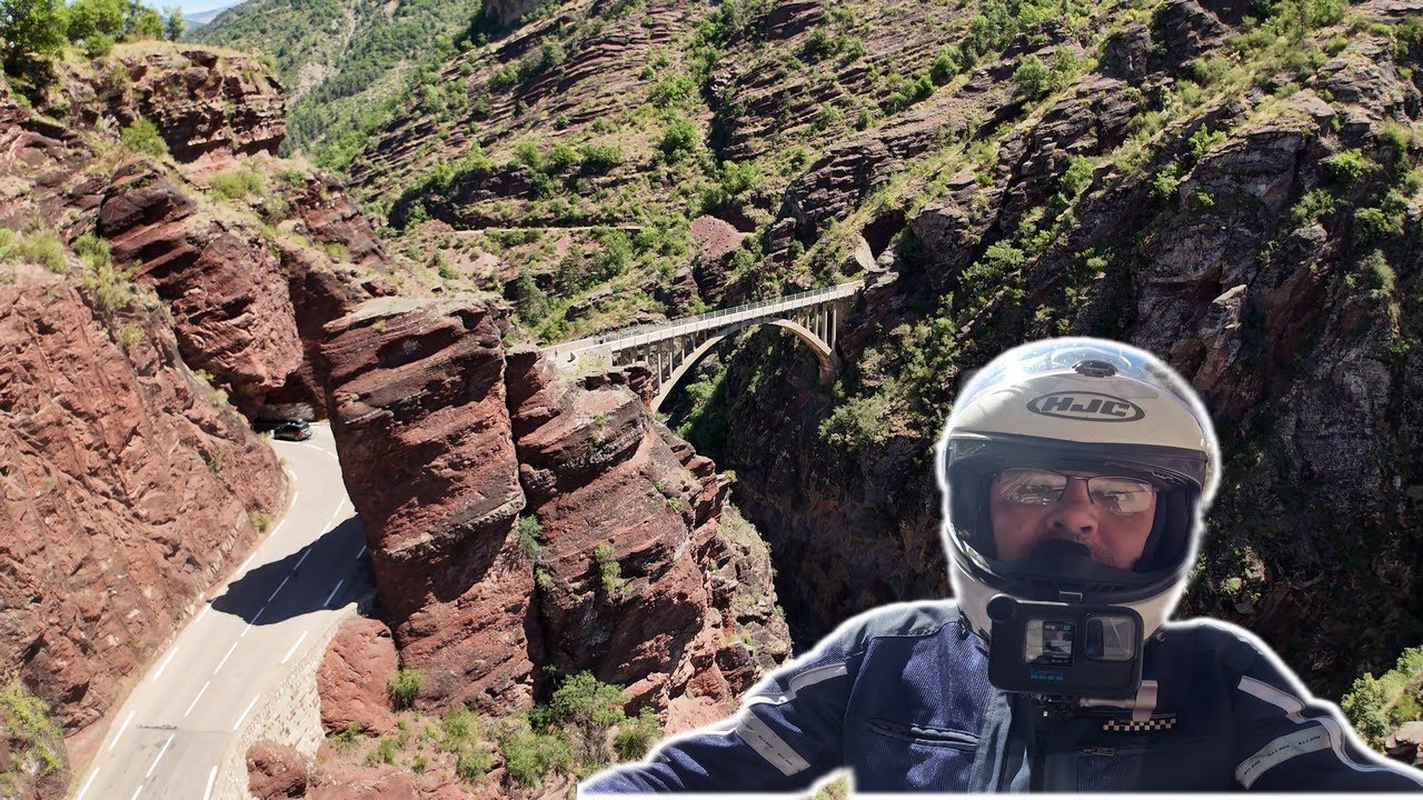 Une MERVEILLE Française à explorer ! 😍Les gorges du Cians et de Daluis. ➡️ Road Trip Moto