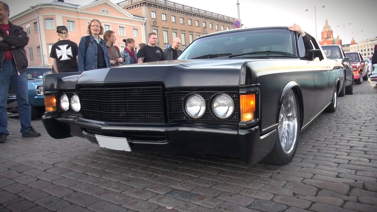 American Gangsta! Custom Matte Black Lincoln Continental 7.5L V8