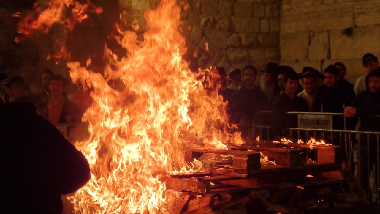 הדלקת מדורות ל