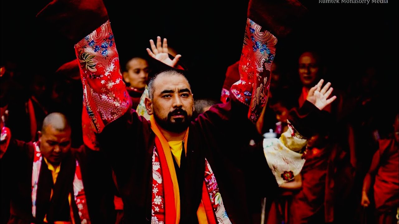 Guru Rinpoche’s ritual dance without mask #buddhistmonk
