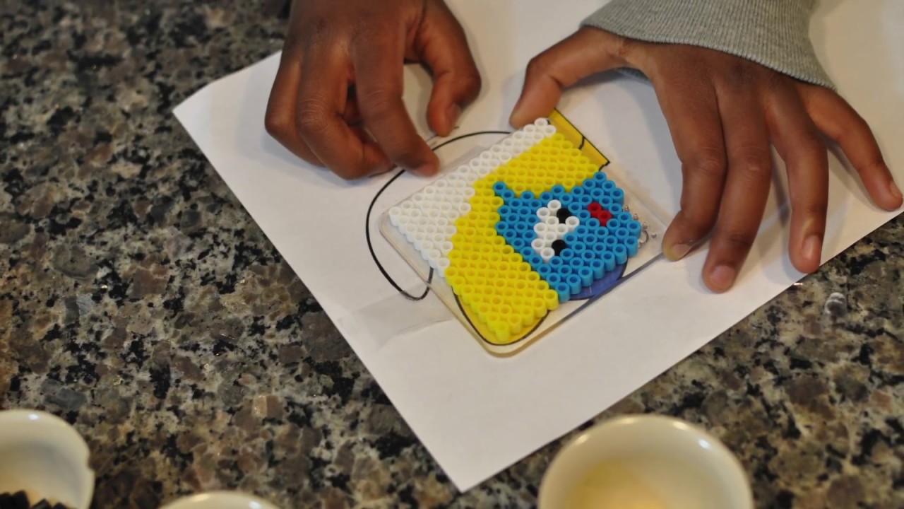 Cleverly Changing Smurf Perler Bead Craft