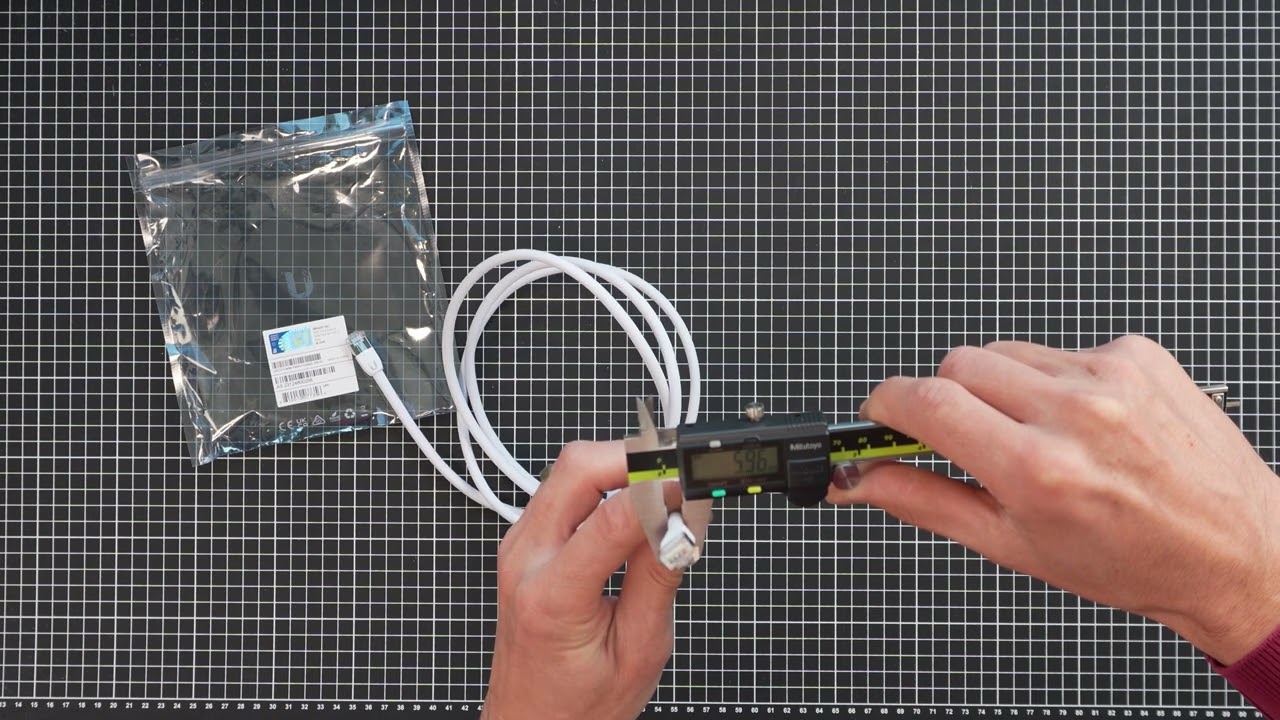Ubiquity UniFi Patch Cable Outdoor 2 Meters UACC-Cable-Patch-Outdoor-2M-W #unboxing