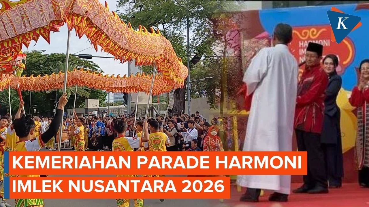 Sherly Tjoanda Tabuh Bedug Buka Parade Harmoni Imlek Nusantara