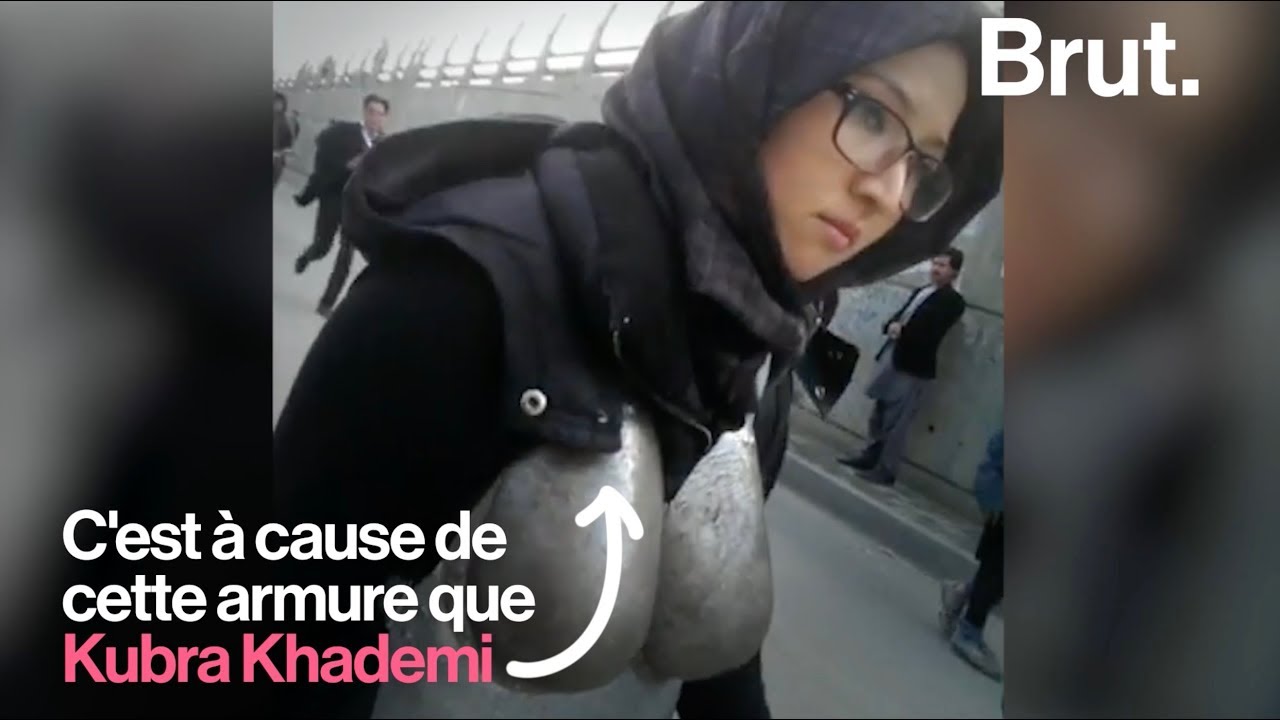 Cette artiste afghane a dû fuir son pays à cause d'une performance artistique