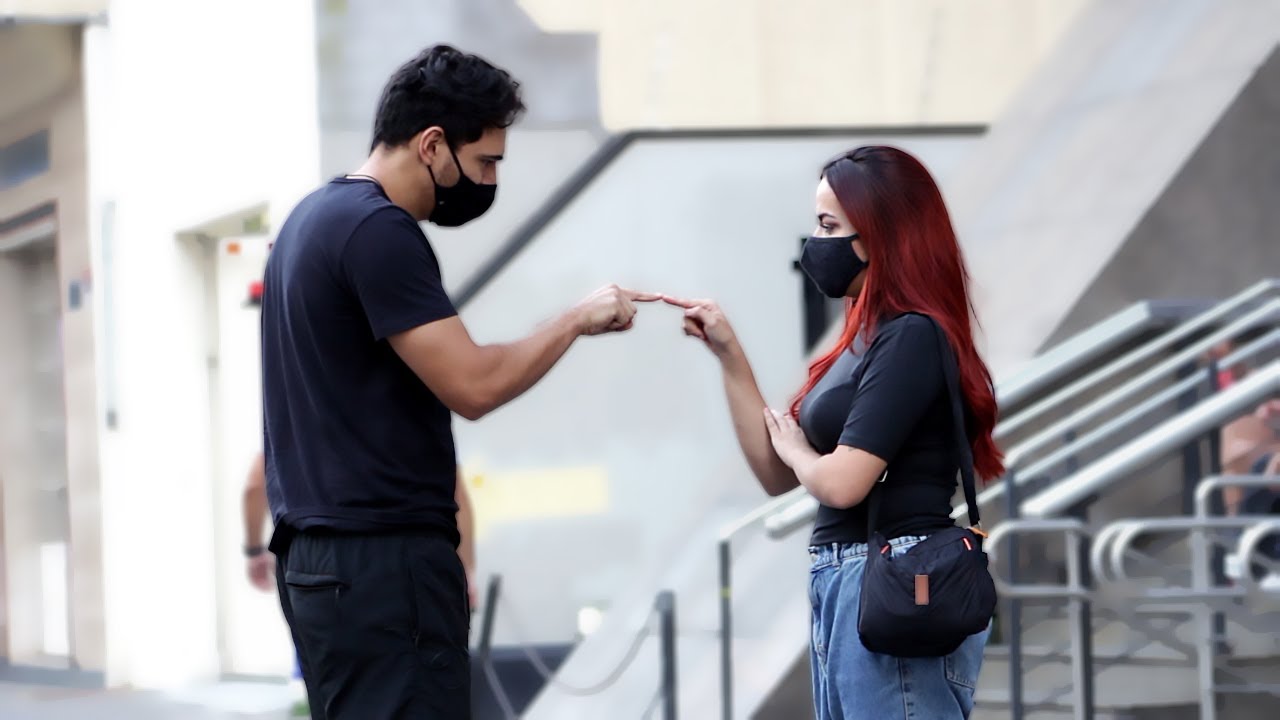 Como fazer a mulher se interessar por você!