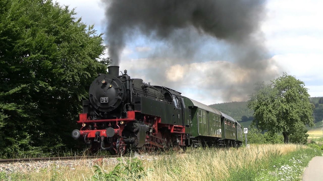 Dampflok BB262 im deutschen Sommer | Sauschwänzlebahn (HD)