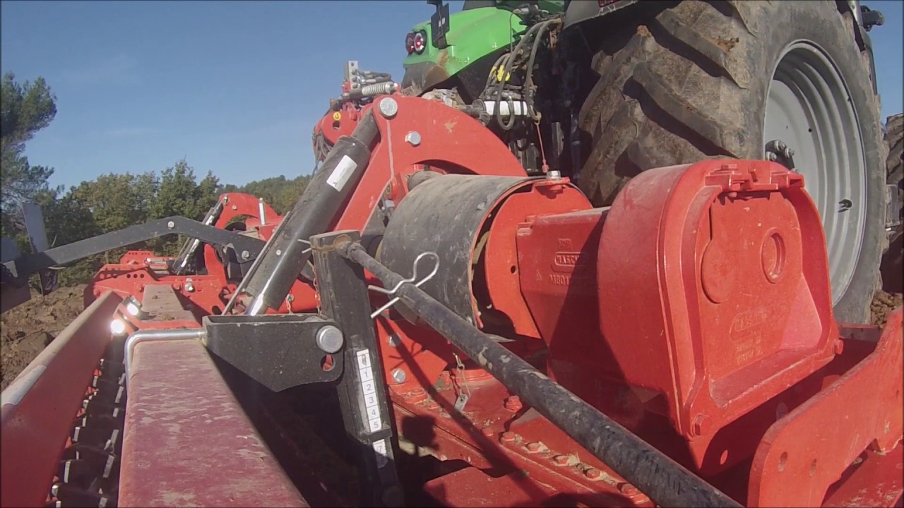Deutz-Fahr 6190TTV herse rotative maschio et planipack