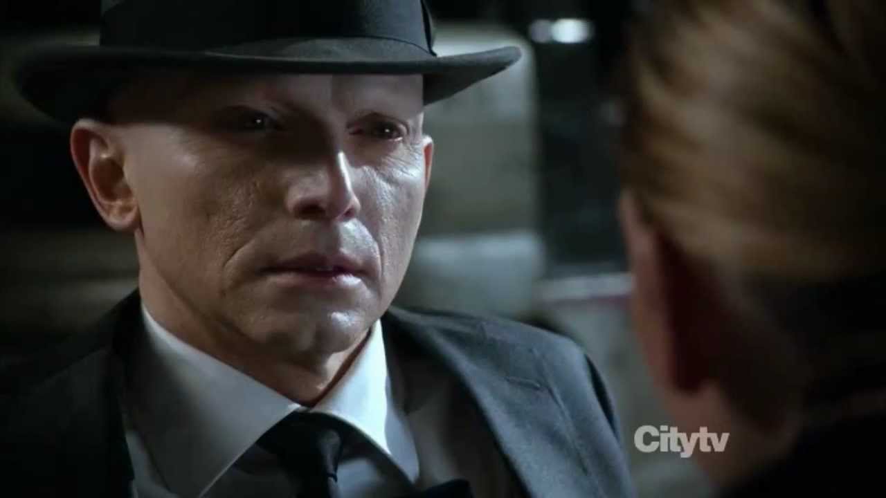 Fringe Episode 4.22 Scene - At Least Now We Know How you Got Shot