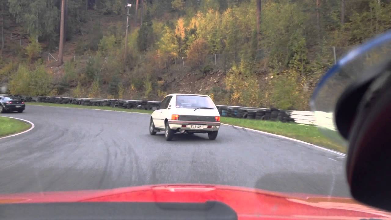 Peugeot 205 XS on Ahvenisto chase cam
