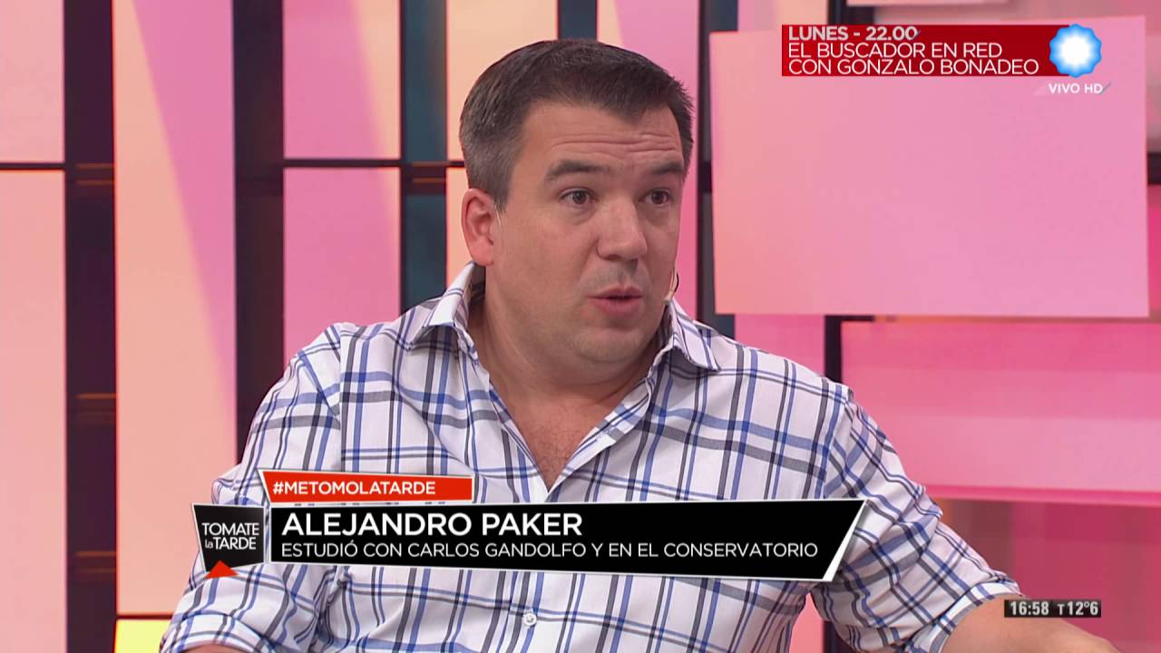 Alejandro Paker en Tomate la tarde