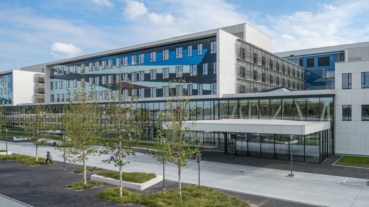 A building built to heal: Sint-Maarten Hospital
