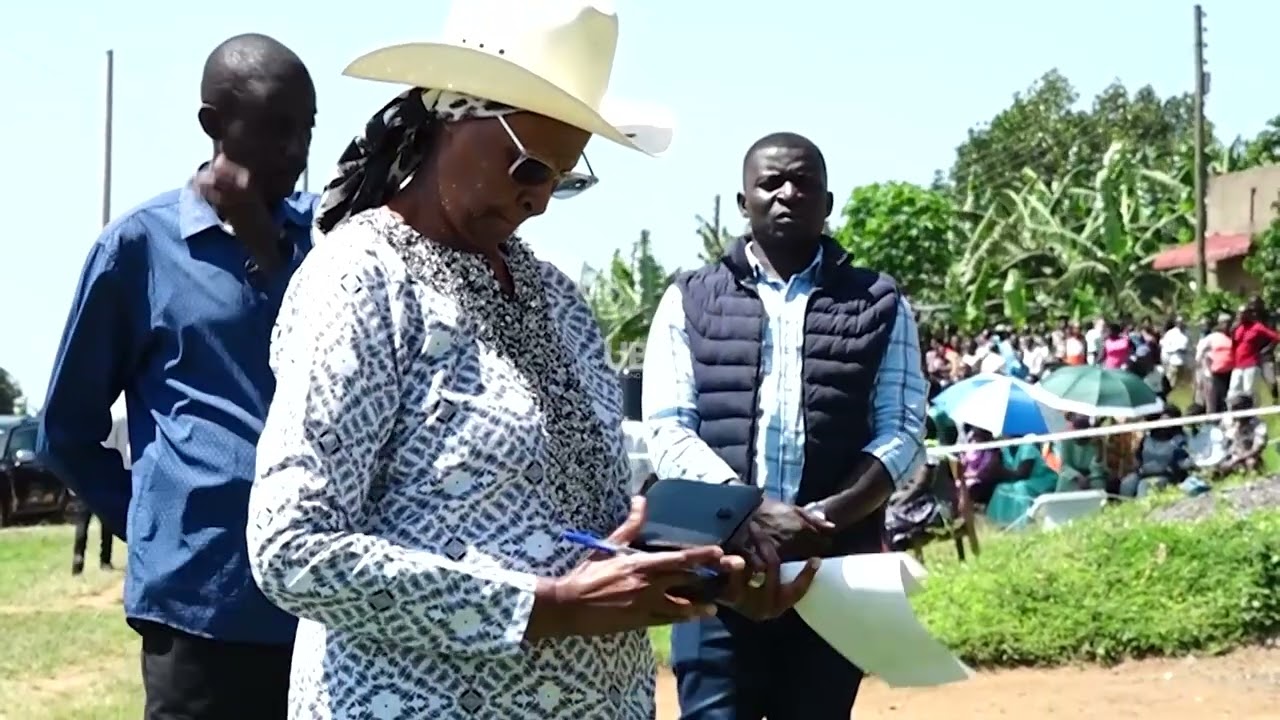 The First Lady, Maama Janet Museveni casts her vote