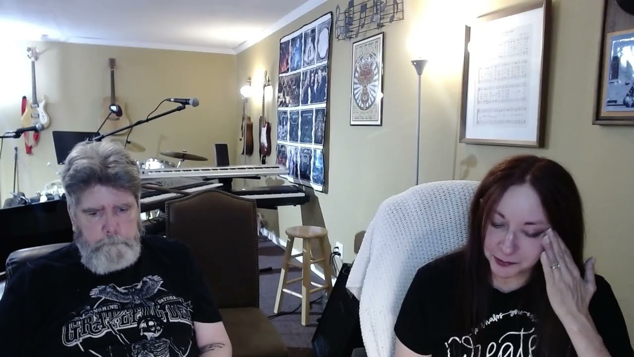 Falling in Reverse - Last Resort - 💔 💔💔 - Our Reaction Suesueandthewolfman