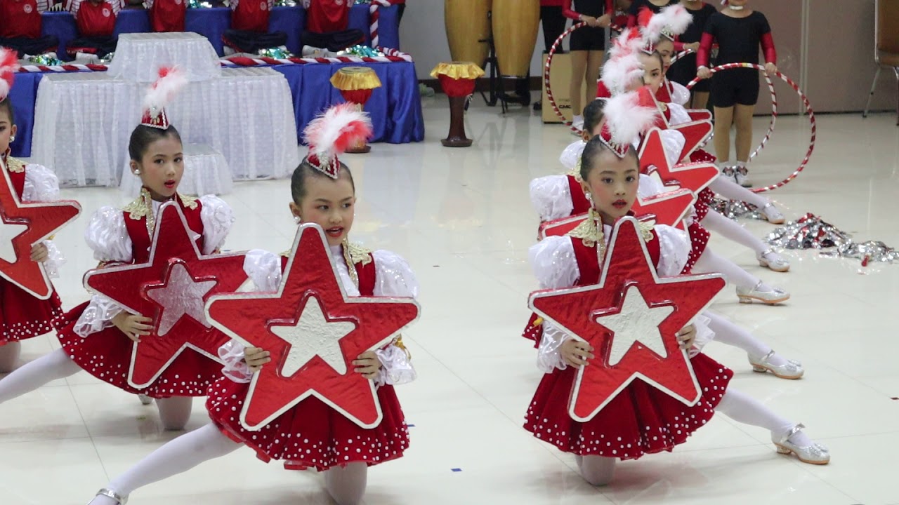 กองเชียร์ อนุบาลโพฒิสารศึกษา นครสวรรค์ เป็นที่หนึ่ง ไม่เป็นรองใคร สุดยอดๆๆๆๆ มากๆๆ