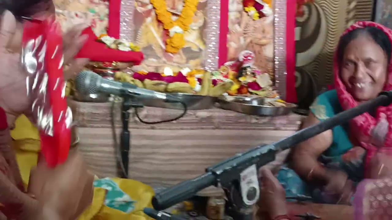 Jay Mata Ki 🙏Ati Sundar bhajan jholiya Bhar L🌹o🌹 Mata Sherawali Aaegi🙏