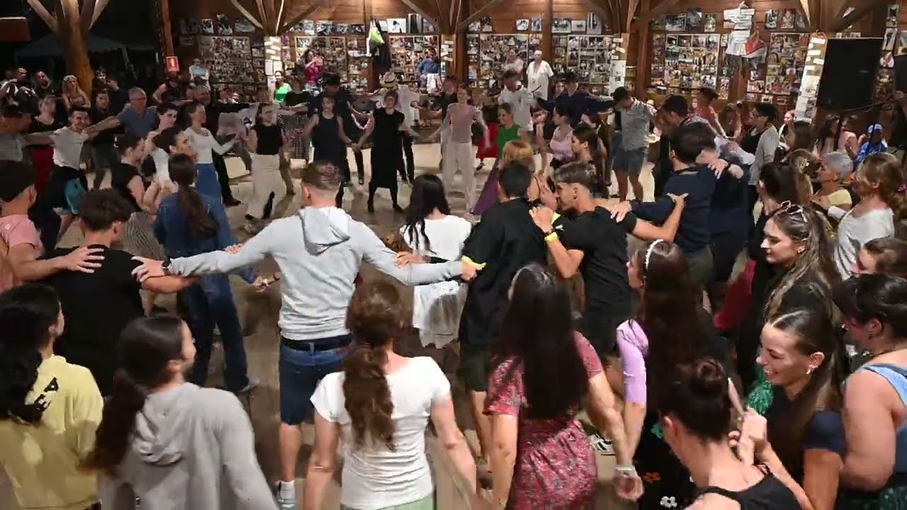 szerda esti táncház / 40. Téka Tábor, Nagykálló, 2025.