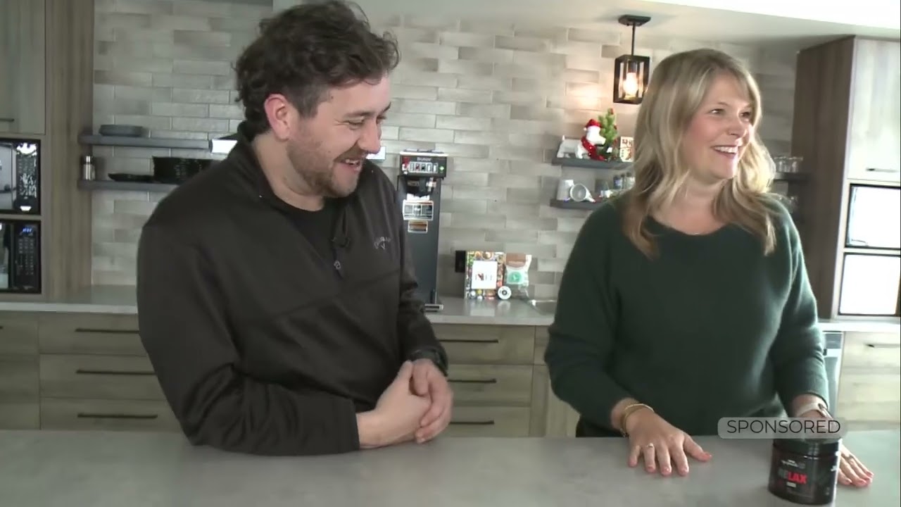 Holidays with Pets - CHCH Morning Live Visits Big Country Raw in Smithville
