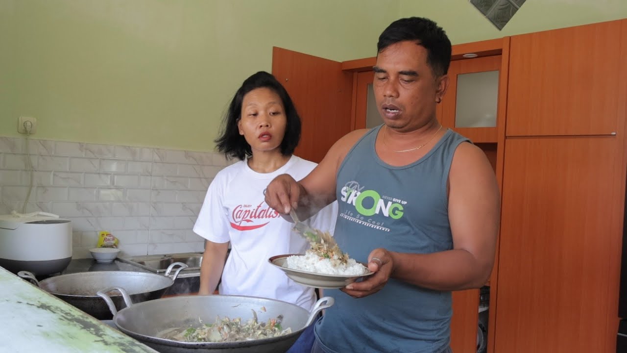Di larang komplen !! Keburu lapar masaknya di tungguin @PakDebleh 