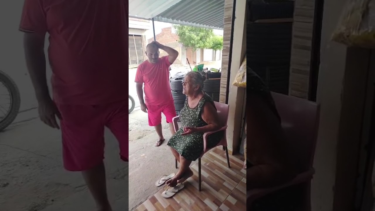 MÃE HOJE NO MERCADINHO CONTANDO AS SUAS HISTÓRIAS QUE EU COLOQUEI MUITA CÂMERA NA CASA DELA NO SITIO