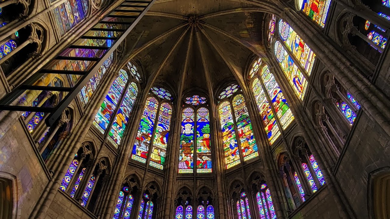 Basilique Saint Denis Paris - Nécropole des rois et reines de France 🇨🇵⚜️💖🙏🏻 Vivaldi 432Hz 🎶🎵