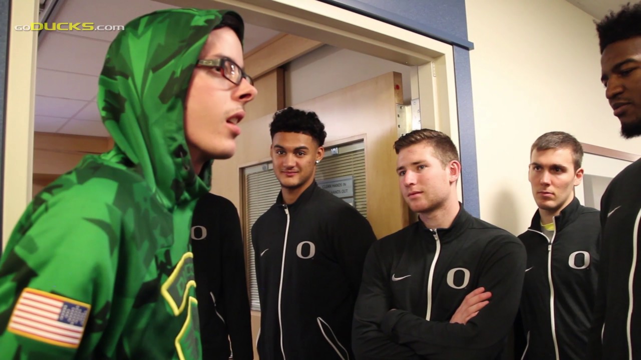 Oregon MBB Visits Sacred Heart Medical Center